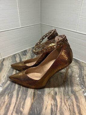 Guess Stefany G-Chain Ankle Strap Gold Snake Skin Clear Stiletto Heels Pumps